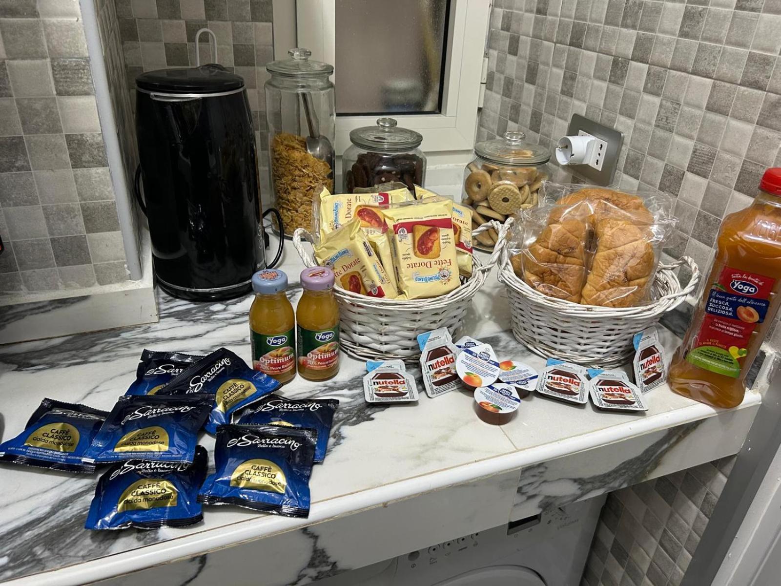 B&B House Napoli Cavour Eksteriør bilde